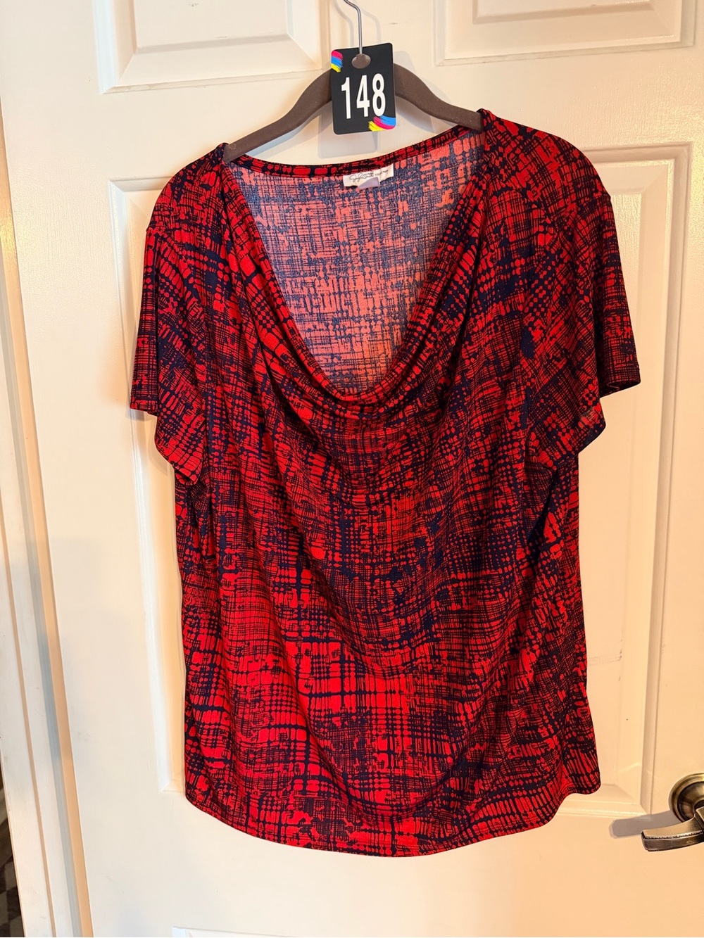 Jaclyn Smith Red and Black Cowl Neck Short Sleeve Top